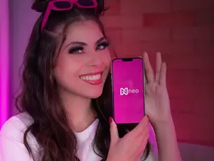 capa mulher cotou seguro na neo