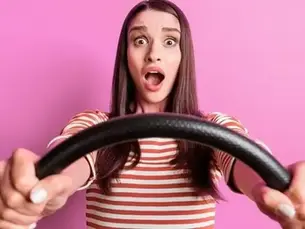 capa mulher com medo de dirigir